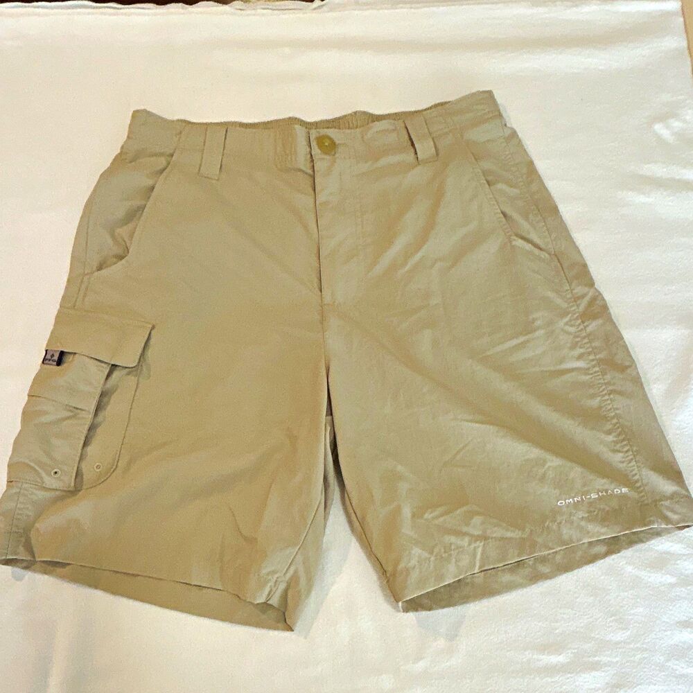 Columbia PFG Omni-Shade Men's Cargo Shorts Beige Button Pockets 8” XM0316